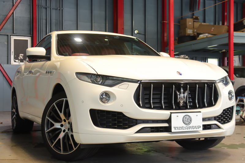 マセラティ レヴァンテ S　赤革 全席ｼｰﾄﾋｰﾀｰ ﾍﾞﾝﾁﾚｰﾀｰ ﾊﾟﾉﾗﾏｻﾝﾙｰﾌ 8.4ｲﾝﾁﾀｯﾁｺﾝﾄﾛｰﾙﾅﾋﾞ CarPlay ﾌﾙｾｸﾞTV ﾌﾟｯｼｭｽﾀｰﾄ ｱｸﾃｨﾌﾞｸﾙｺﾝ ﾚｰﾝｷｰﾌﾟ ﾌﾞﾗｲﾝﾄﾞｽﾎﾟｯﾄ ﾄﾗﾌｨｯｸｻｲﾝｱｼｽﾄ 360ｶﾒﾗ 自動ﾘｱｹﾞｰﾄ 21ｲﾝﾁｱﾝﾃｰｵｱﾙﾐ　2年保証