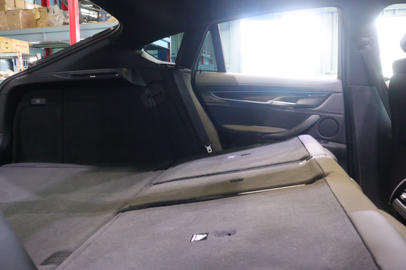 BMW X6 xDrive 35i Mｽﾎﾟｰﾂ ｾﾚｸﾄPKG　ﾄﾞﾗｲﾋﾞﾝｸﾞｱｼｽﾄﾌﾟﾗｽ ACC 黒革 ｻﾝﾙｰﾌ 第5世代iDriveﾅﾋﾞ ﾌﾙｾｸﾞTV ﾍｯﾄﾞｱｯﾌﾟﾃﾞｨｽﾌﾟﾚｲ ｿﾌﾄｸﾛｰｽﾞﾄﾞｱ LEDﾍｯﾄﾞﾗｲﾄ 360ｶﾒﾗ ｺﾝﾌｫｰﾄｱｸｾｽ 自動ﾘｱｹﾞｰﾄ Mｽﾎﾟｰﾂｴｱﾛ 20ｲﾝﾁｱﾙﾐ　2年保証