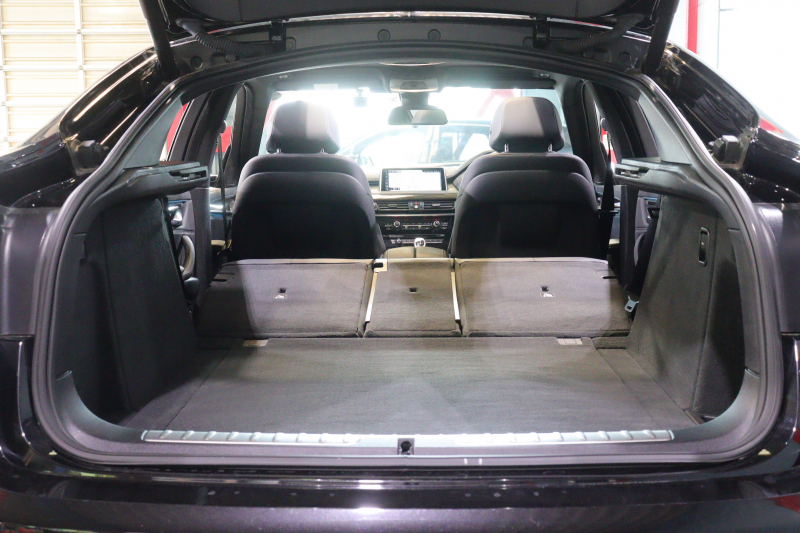 BMW X6 xDrive 35i Mｽﾎﾟｰﾂ ｾﾚｸﾄPKG　ﾄﾞﾗｲﾋﾞﾝｸﾞｱｼｽﾄﾌﾟﾗｽ ACC 黒革 ｻﾝﾙｰﾌ 第5世代iDriveﾅﾋﾞ ﾌﾙｾｸﾞTV ﾍｯﾄﾞｱｯﾌﾟﾃﾞｨｽﾌﾟﾚｲ ｿﾌﾄｸﾛｰｽﾞﾄﾞｱ LEDﾍｯﾄﾞﾗｲﾄ 360ｶﾒﾗ ｺﾝﾌｫｰﾄｱｸｾｽ 自動ﾘｱｹﾞｰﾄ Mｽﾎﾟｰﾂｴｱﾛ 20ｲﾝﾁｱﾙﾐ　2年保証