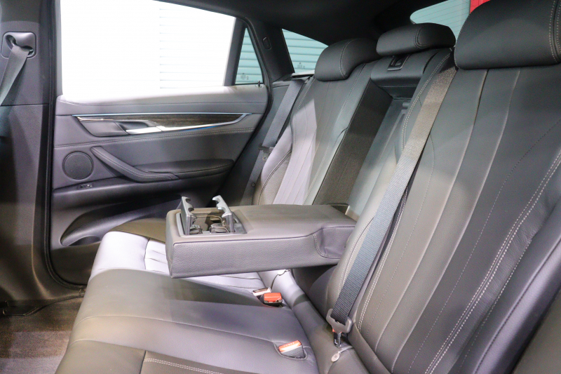 BMW X6 xDrive 35i Mｽﾎﾟｰﾂ ｾﾚｸﾄPKG　ﾄﾞﾗｲﾋﾞﾝｸﾞｱｼｽﾄﾌﾟﾗｽ ACC 黒革 ｻﾝﾙｰﾌ 第5世代iDriveﾅﾋﾞ ﾌﾙｾｸﾞTV ﾍｯﾄﾞｱｯﾌﾟﾃﾞｨｽﾌﾟﾚｲ ｿﾌﾄｸﾛｰｽﾞﾄﾞｱ LEDﾍｯﾄﾞﾗｲﾄ 360ｶﾒﾗ ｺﾝﾌｫｰﾄｱｸｾｽ 自動ﾘｱｹﾞｰﾄ Mｽﾎﾟｰﾂｴｱﾛ 20ｲﾝﾁｱﾙﾐ　2年保証