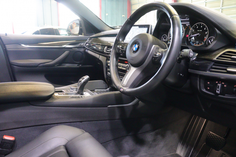 BMW X6 xDrive 35i Mｽﾎﾟｰﾂ ｾﾚｸﾄPKG　ﾄﾞﾗｲﾋﾞﾝｸﾞｱｼｽﾄﾌﾟﾗｽ ACC 黒革 ｻﾝﾙｰﾌ 第5世代iDriveﾅﾋﾞ ﾌﾙｾｸﾞTV ﾍｯﾄﾞｱｯﾌﾟﾃﾞｨｽﾌﾟﾚｲ ｿﾌﾄｸﾛｰｽﾞﾄﾞｱ LEDﾍｯﾄﾞﾗｲﾄ 360ｶﾒﾗ ｺﾝﾌｫｰﾄｱｸｾｽ 自動ﾘｱｹﾞｰﾄ Mｽﾎﾟｰﾂｴｱﾛ 20ｲﾝﾁｱﾙﾐ　2年保証