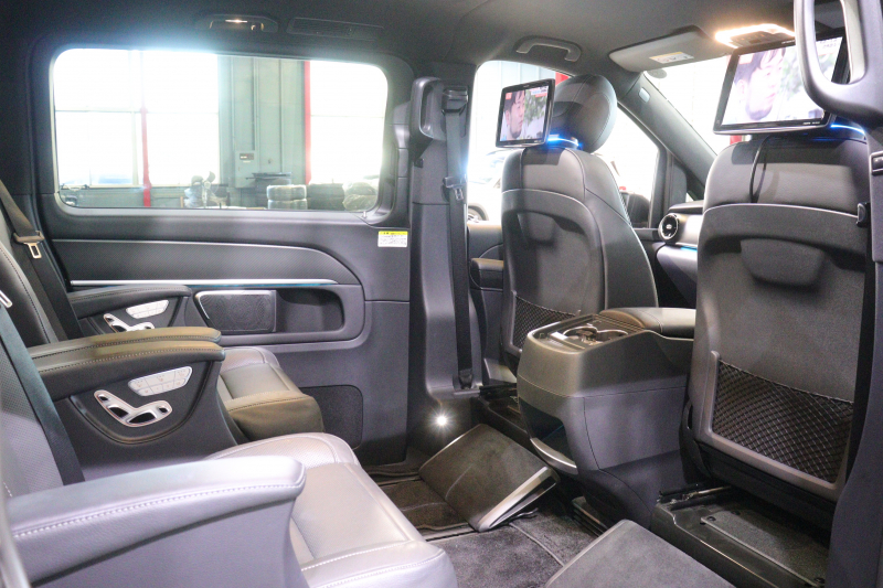 メルセデスベンツ Vクラス V260 ｱﾊﾞﾝｷﾞｬﾙﾄﾞ ﾛﾝｸﾞ AMGﾗｲﾝ ｴｸｽｸﾙｰｼﾌﾞｼｰﾄPKG ﾚｰﾀﾞｰSP　105台限定 黒革 ﾊﾟﾉﾗﾏｻﾝﾙｰﾌ 8.4ｲﾝﾁﾜｲﾄﾞﾅﾋﾞ Burmesterｻｳﾝﾄﾞ Carrozeriaﾘｱﾓﾆﾀｰ 2列目ｴｸｽｸﾙｰｼﾌﾞｼｰﾄ ｼｰﾄﾋｰﾀｰ ﾍﾞﾝﾁﾚｰﾀｰ ﾏｯｻｰｼﾞ 冷蔵庫付ｾﾝﾀｰｺﾝｿｰﾙ　2年保証