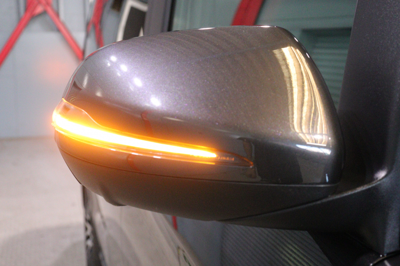 メルセデスベンツ Vクラス V260 ｱﾊﾞﾝｷﾞｬﾙﾄﾞ ﾛﾝｸﾞ AMGﾗｲﾝ ｴｸｽｸﾙｰｼﾌﾞｼｰﾄPKG ﾚｰﾀﾞｰSP　105台限定 黒革 ﾊﾟﾉﾗﾏｻﾝﾙｰﾌ 8.4ｲﾝﾁﾜｲﾄﾞﾅﾋﾞ Burmesterｻｳﾝﾄﾞ Carrozeriaﾘｱﾓﾆﾀｰ 2列目ｴｸｽｸﾙｰｼﾌﾞｼｰﾄ ｼｰﾄﾋｰﾀｰ ﾍﾞﾝﾁﾚｰﾀｰ ﾏｯｻｰｼﾞ 冷蔵庫付ｾﾝﾀｰｺﾝｿｰﾙ　2年保証