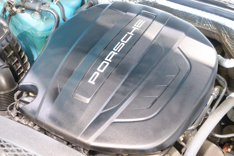 ポルシェ マカン ｽﾎﾟｰﾂｸﾛﾉ&ｽﾎﾟｰﾂﾃﾞｻﾞｲﾝPKG　1ｵｰﾅｰ 後期ﾓﾃﾞﾙ PASM ｴｱｻｽ 黒革 PCMﾅﾋﾞ BOSEｻｳﾝﾄﾞ CarPlay PDLS付LEDﾍｯﾄﾞﾗｲﾄ ACC ﾚｰﾝﾁｪﾝｼﾞｱｼｽﾄ LDW 360ｶﾒﾗ ｴﾝﾄﾘｰﾄﾞﾗｲﾌﾞ 前後席ﾋｰﾀｰ ﾃｨﾝﾃｯﾄﾞﾃｰﾙﾗﾝﾌﾟ ｽﾎﾟｰﾂﾌﾟﾗｽ　2年保証