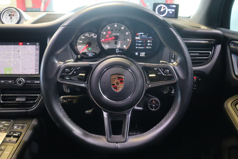 ポルシェ マカン ｽﾎﾟｰﾂｸﾛﾉ&ｽﾎﾟｰﾂﾃﾞｻﾞｲﾝPKG　1ｵｰﾅｰ 後期ﾓﾃﾞﾙ PASM ｴｱｻｽ 黒革 PCMﾅﾋﾞ BOSEｻｳﾝﾄﾞ CarPlay PDLS付LEDﾍｯﾄﾞﾗｲﾄ ACC ﾚｰﾝﾁｪﾝｼﾞｱｼｽﾄ LDW 360ｶﾒﾗ ｴﾝﾄﾘｰﾄﾞﾗｲﾌﾞ 前後席ﾋｰﾀｰ ﾃｨﾝﾃｯﾄﾞﾃｰﾙﾗﾝﾌﾟ ｽﾎﾟｰﾂﾌﾟﾗｽ　2年保証