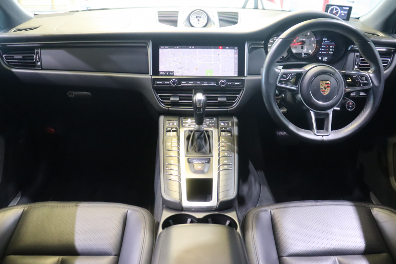 ポルシェ マカン ｽﾎﾟｰﾂｸﾛﾉ&ｽﾎﾟｰﾂﾃﾞｻﾞｲﾝPKG　1ｵｰﾅｰ 後期ﾓﾃﾞﾙ PASM ｴｱｻｽ 黒革 PCMﾅﾋﾞ BOSEｻｳﾝﾄﾞ CarPlay PDLS付LEDﾍｯﾄﾞﾗｲﾄ ACC ﾚｰﾝﾁｪﾝｼﾞｱｼｽﾄ LDW 360ｶﾒﾗ ｴﾝﾄﾘｰﾄﾞﾗｲﾌﾞ 前後席ﾋｰﾀｰ ﾃｨﾝﾃｯﾄﾞﾃｰﾙﾗﾝﾌﾟ ｽﾎﾟｰﾂﾌﾟﾗｽ　2年保証