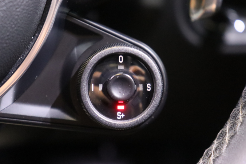 ポルシェ マカン ｽﾎﾟｰﾂｸﾛﾉ&ｽﾎﾟｰﾂﾃﾞｻﾞｲﾝPKG　1ｵｰﾅｰ 後期ﾓﾃﾞﾙ PASM ｴｱｻｽ 黒革 PCMﾅﾋﾞ BOSEｻｳﾝﾄﾞ CarPlay PDLS付LEDﾍｯﾄﾞﾗｲﾄ ACC ﾚｰﾝﾁｪﾝｼﾞｱｼｽﾄ LDW 360ｶﾒﾗ ｴﾝﾄﾘｰﾄﾞﾗｲﾌﾞ 前後席ﾋｰﾀｰ ﾃｨﾝﾃｯﾄﾞﾃｰﾙﾗﾝﾌﾟ ｽﾎﾟｰﾂﾌﾟﾗｽ　2年保証