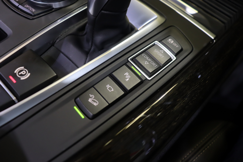 BMW X5 xDrive 35d Xﾗｲﾝ ｾﾚｸﾄPKG　ﾄﾞﾗｲﾋﾞﾝｸﾞｱｼｽﾄﾌﾟﾗｽ ACC 黒革 ﾊﾟﾉﾗﾏｻﾝﾙｰﾌ 第5世代iDriveﾅﾋﾞ 前後ｼｰﾄﾋｰﾀｰ ﾗﾝﾊﾞｰｻﾎﾟｰﾄ ｿﾌﾄｸﾛｰｽﾞﾄﾞｱ LEDﾍｯﾄﾞﾗｲﾄ ACC 360ｶﾒﾗ ｺﾝﾌｫｰﾄｱｸｾｽ Xﾗｲﾝ専用ｴｸｽﾃﾘｱ　2年保証