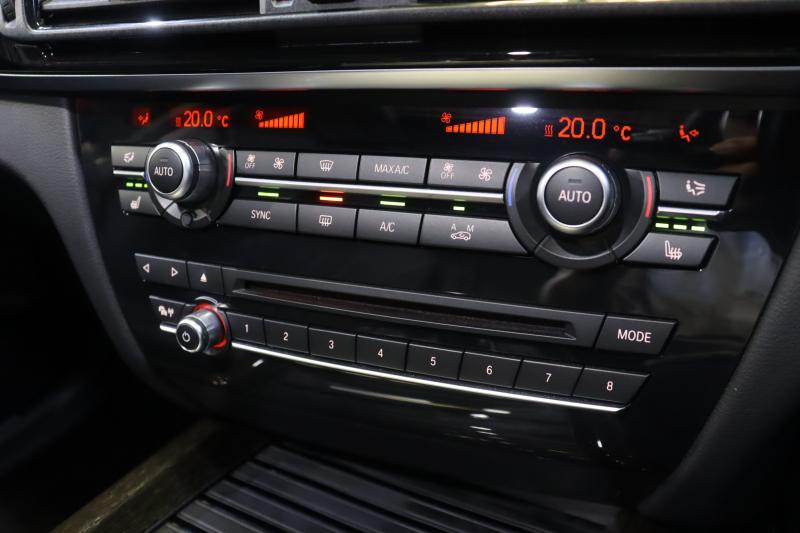 BMW X5 xDrive 35d Xﾗｲﾝ ｾﾚｸﾄPKG　ﾄﾞﾗｲﾋﾞﾝｸﾞｱｼｽﾄﾌﾟﾗｽ ACC 黒革 ﾊﾟﾉﾗﾏｻﾝﾙｰﾌ 第5世代iDriveﾅﾋﾞ 前後ｼｰﾄﾋｰﾀｰ ﾗﾝﾊﾞｰｻﾎﾟｰﾄ ｿﾌﾄｸﾛｰｽﾞﾄﾞｱ LEDﾍｯﾄﾞﾗｲﾄ ACC 360ｶﾒﾗ ｺﾝﾌｫｰﾄｱｸｾｽ Xﾗｲﾝ専用ｴｸｽﾃﾘｱ　2年保証