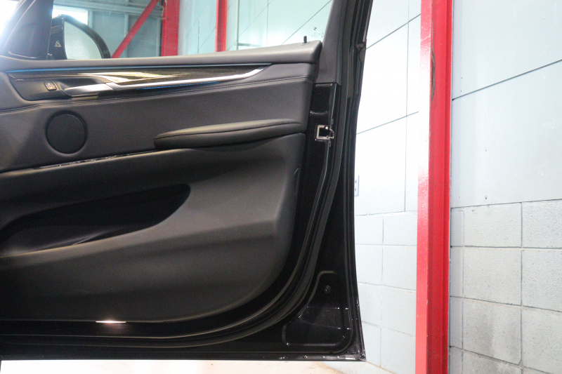 BMW X5 xDrive 35d Xﾗｲﾝ ｾﾚｸﾄPKG　ﾄﾞﾗｲﾋﾞﾝｸﾞｱｼｽﾄﾌﾟﾗｽ ACC 黒革 ﾊﾟﾉﾗﾏｻﾝﾙｰﾌ 第5世代iDriveﾅﾋﾞ 前後ｼｰﾄﾋｰﾀｰ ﾗﾝﾊﾞｰｻﾎﾟｰﾄ ｿﾌﾄｸﾛｰｽﾞﾄﾞｱ LEDﾍｯﾄﾞﾗｲﾄ ACC 360ｶﾒﾗ ｺﾝﾌｫｰﾄｱｸｾｽ Xﾗｲﾝ専用ｴｸｽﾃﾘｱ　2年保証