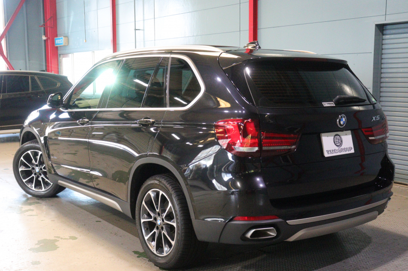 BMW X5 xDrive 35d Xﾗｲﾝ ｾﾚｸﾄPKG　ﾄﾞﾗｲﾋﾞﾝｸﾞｱｼｽﾄﾌﾟﾗｽ ACC 黒革 ﾊﾟﾉﾗﾏｻﾝﾙｰﾌ 第5世代iDriveﾅﾋﾞ 前後ｼｰﾄﾋｰﾀｰ ﾗﾝﾊﾞｰｻﾎﾟｰﾄ ｿﾌﾄｸﾛｰｽﾞﾄﾞｱ LEDﾍｯﾄﾞﾗｲﾄ ACC 360ｶﾒﾗ ｺﾝﾌｫｰﾄｱｸｾｽ Xﾗｲﾝ専用ｴｸｽﾃﾘｱ　2年保証