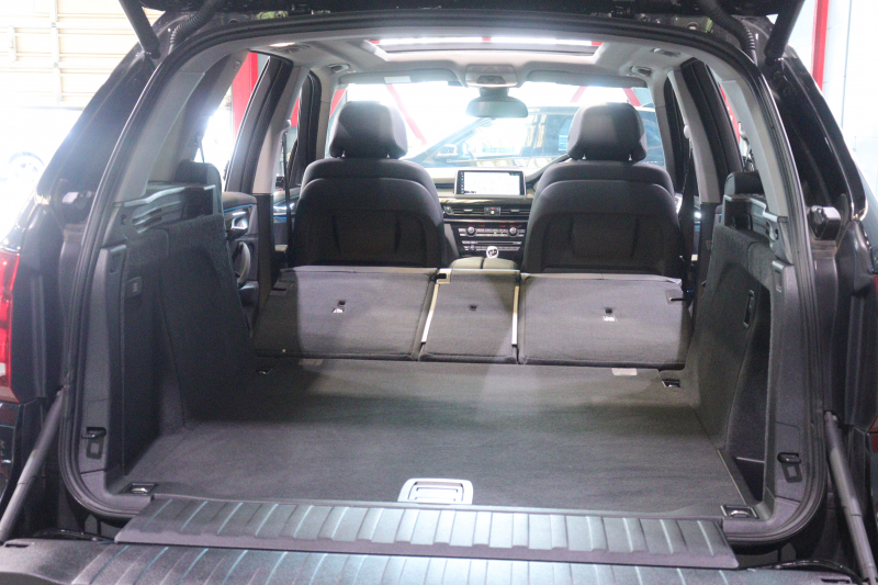 BMW X5 xDrive 35d Xﾗｲﾝ ｾﾚｸﾄPKG　ﾄﾞﾗｲﾋﾞﾝｸﾞｱｼｽﾄﾌﾟﾗｽ ACC 黒革 ﾊﾟﾉﾗﾏｻﾝﾙｰﾌ 第5世代iDriveﾅﾋﾞ 前後ｼｰﾄﾋｰﾀｰ ﾗﾝﾊﾞｰｻﾎﾟｰﾄ ｿﾌﾄｸﾛｰｽﾞﾄﾞｱ LEDﾍｯﾄﾞﾗｲﾄ ACC 360ｶﾒﾗ ｺﾝﾌｫｰﾄｱｸｾｽ Xﾗｲﾝ専用ｴｸｽﾃﾘｱ　2年保証