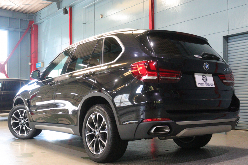 BMW X5 xDrive 35d Xﾗｲﾝ ｾﾚｸﾄPKG　ﾄﾞﾗｲﾋﾞﾝｸﾞｱｼｽﾄﾌﾟﾗｽ ACC 黒革 ﾊﾟﾉﾗﾏｻﾝﾙｰﾌ 第5世代iDriveﾅﾋﾞ 前後ｼｰﾄﾋｰﾀｰ ﾗﾝﾊﾞｰｻﾎﾟｰﾄ ｿﾌﾄｸﾛｰｽﾞﾄﾞｱ LEDﾍｯﾄﾞﾗｲﾄ ACC 360ｶﾒﾗ ｺﾝﾌｫｰﾄｱｸｾｽ Xﾗｲﾝ専用ｴｸｽﾃﾘｱ　2年保証