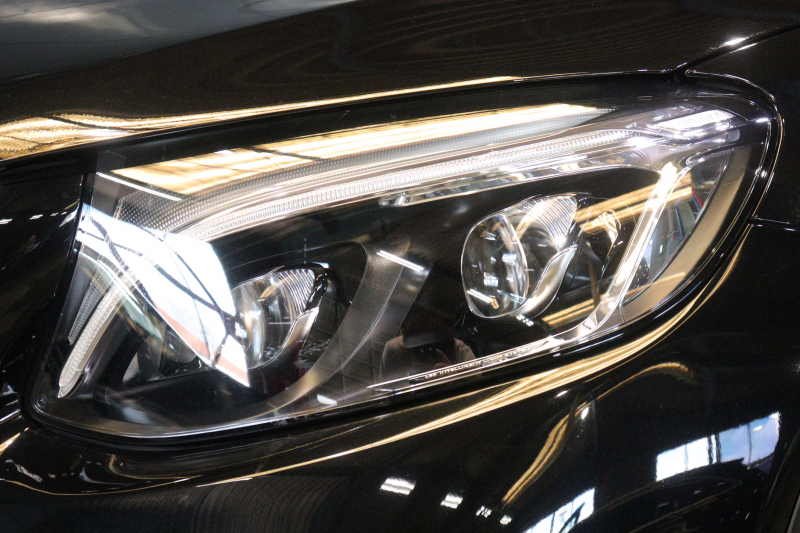 AMG GLC GLC63 4MATIC+ ﾚｻﾞｰｴｸｽｸﾙｰｼﾌﾞPKG ﾚｰﾀﾞｰSP　黒ﾅｯﾊﾟ革 ﾊﾟﾉﾗﾏｻﾝﾙｰﾌ 8.4ｲﾝﾁﾜｲﾄﾞﾅﾋﾞ ﾌﾙｾｸﾞTV Burmesterｻｳﾝﾄﾞ ﾍｯﾄﾞｱｯﾌﾟﾃﾞｨｽﾌﾟﾚｲ LEDﾍｯﾄﾞﾗｲﾄ 自動ﾘｱｹﾞｰﾄ AMGﾗｲﾄﾞｺﾝﾄﾛｰﾙｻｽ AMGｴｱﾛ&20ｲﾝﾁAW　2年保証