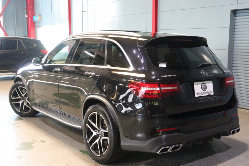 AMG GLC GLC63 4MATIC+ ﾚｻﾞｰｴｸｽｸﾙｰｼﾌﾞPKG ﾚｰﾀﾞｰSP　黒ﾅｯﾊﾟ革 ﾊﾟﾉﾗﾏｻﾝﾙｰﾌ 8.4ｲﾝﾁﾜｲﾄﾞﾅﾋﾞ ﾌﾙｾｸﾞTV Burmesterｻｳﾝﾄﾞ ﾍｯﾄﾞｱｯﾌﾟﾃﾞｨｽﾌﾟﾚｲ LEDﾍｯﾄﾞﾗｲﾄ 自動ﾘｱｹﾞｰﾄ AMGﾗｲﾄﾞｺﾝﾄﾛｰﾙｻｽ AMGｴｱﾛ&20ｲﾝﾁAW　2年保証