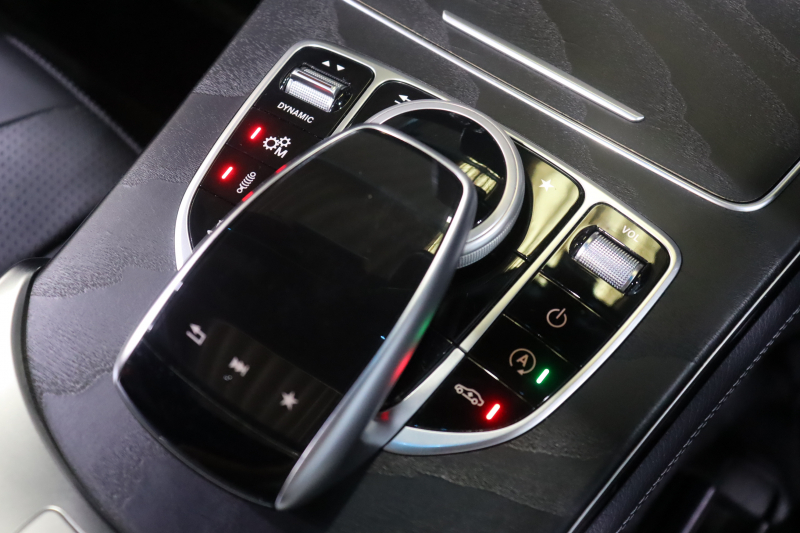 AMG GLC GLC63 4MATIC+ ﾚｻﾞｰｴｸｽｸﾙｰｼﾌﾞPKG ﾚｰﾀﾞｰSP　黒ﾅｯﾊﾟ革 ﾊﾟﾉﾗﾏｻﾝﾙｰﾌ 8.4ｲﾝﾁﾜｲﾄﾞﾅﾋﾞ ﾌﾙｾｸﾞTV Burmesterｻｳﾝﾄﾞ ﾍｯﾄﾞｱｯﾌﾟﾃﾞｨｽﾌﾟﾚｲ LEDﾍｯﾄﾞﾗｲﾄ 自動ﾘｱｹﾞｰﾄ AMGﾗｲﾄﾞｺﾝﾄﾛｰﾙｻｽ AMGｴｱﾛ&20ｲﾝﾁAW　2年保証