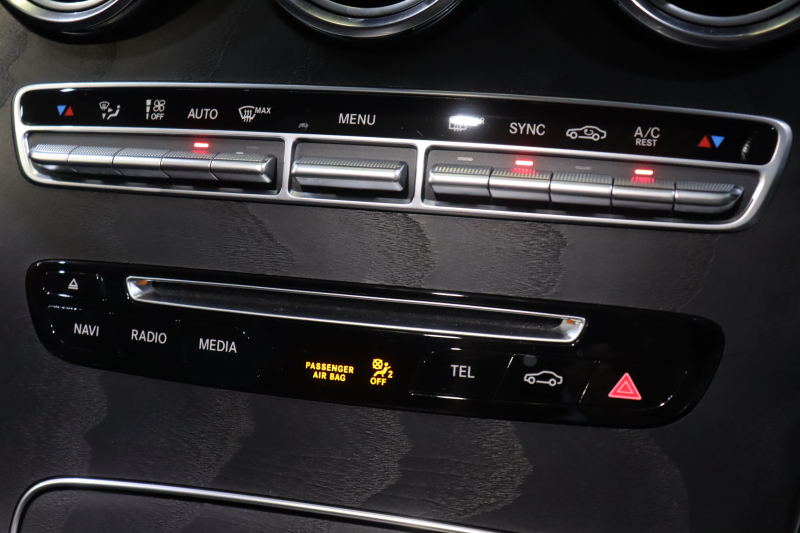 AMG GLC GLC63 4MATIC+ ﾚｻﾞｰｴｸｽｸﾙｰｼﾌﾞPKG ﾚｰﾀﾞｰSP　黒ﾅｯﾊﾟ革 ﾊﾟﾉﾗﾏｻﾝﾙｰﾌ 8.4ｲﾝﾁﾜｲﾄﾞﾅﾋﾞ ﾌﾙｾｸﾞTV Burmesterｻｳﾝﾄﾞ ﾍｯﾄﾞｱｯﾌﾟﾃﾞｨｽﾌﾟﾚｲ LEDﾍｯﾄﾞﾗｲﾄ 自動ﾘｱｹﾞｰﾄ AMGﾗｲﾄﾞｺﾝﾄﾛｰﾙｻｽ AMGｴｱﾛ&20ｲﾝﾁAW　2年保証