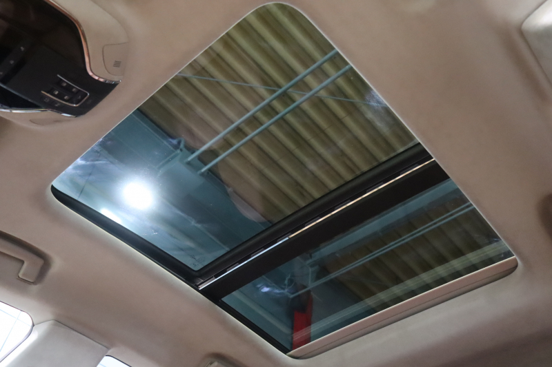 マセラティ レヴァンテ S　1ｵｰﾅｰ  ﾀﾝﾚｻﾞｰｼｰﾄ 全席ｼｰﾄﾋｰﾀｰ ﾊﾟﾉﾗﾏｻﾝﾙｰﾌ 8.4ｲﾝﾁﾅﾋﾞ Bowers&Wilkinsｻｳﾝﾄﾞ CarPlay Bluetooth ﾌﾙｾｸﾞTV ﾌﾟｯｼｭｽﾀｰﾄ ACC ﾚｰﾝｾﾝｽ 360ｶﾒﾗ ｷｾﾉﾝﾍｯﾄﾞﾗｲﾄ 自動ﾘｱｹﾞｰﾄ 21ｲﾝﾁｱﾝﾃｰｵAW 可変ﾊﾞﾙﾌﾞﾏﾌﾗｰ　2年保証