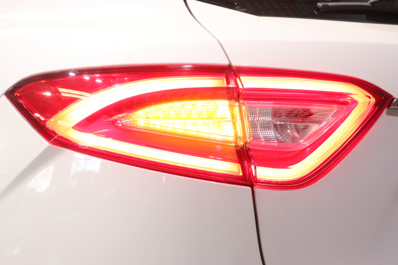 マセラティ レヴァンテ S　1ｵｰﾅｰ  ﾀﾝﾚｻﾞｰｼｰﾄ 全席ｼｰﾄﾋｰﾀｰ ﾊﾟﾉﾗﾏｻﾝﾙｰﾌ 8.4ｲﾝﾁﾅﾋﾞ Bowers&Wilkinsｻｳﾝﾄﾞ CarPlay Bluetooth ﾌﾙｾｸﾞTV ﾌﾟｯｼｭｽﾀｰﾄ ACC ﾚｰﾝｾﾝｽ 360ｶﾒﾗ ｷｾﾉﾝﾍｯﾄﾞﾗｲﾄ 自動ﾘｱｹﾞｰﾄ 21ｲﾝﾁｱﾝﾃｰｵAW 可変ﾊﾞﾙﾌﾞﾏﾌﾗｰ　2年保証