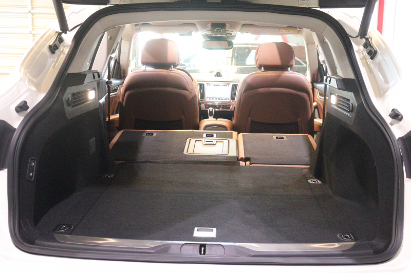 マセラティ レヴァンテ S　1ｵｰﾅｰ  ﾀﾝﾚｻﾞｰｼｰﾄ 全席ｼｰﾄﾋｰﾀｰ ﾊﾟﾉﾗﾏｻﾝﾙｰﾌ 8.4ｲﾝﾁﾅﾋﾞ Bowers&Wilkinsｻｳﾝﾄﾞ CarPlay Bluetooth ﾌﾙｾｸﾞTV ﾌﾟｯｼｭｽﾀｰﾄ ACC ﾚｰﾝｾﾝｽ 360ｶﾒﾗ ｷｾﾉﾝﾍｯﾄﾞﾗｲﾄ 自動ﾘｱｹﾞｰﾄ 21ｲﾝﾁｱﾝﾃｰｵAW 可変ﾊﾞﾙﾌﾞﾏﾌﾗｰ　2年保証