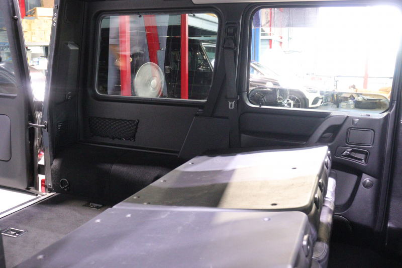 メルセデスベンツ Gクラス G350d ﾗｸﾞｼﾞｭｱﾘｰPKG　黒革 ｻﾝﾙｰﾌ 7ｲﾝﾁﾜｲﾄﾞﾅﾋﾞ ﾌﾙｾｸﾞTV harman/kardonｻｳﾝﾄﾞ ｱｸﾃｨﾌﾞｸﾙｺﾝ ﾌﾞﾗｲﾝﾄﾞｽﾎﾟｯﾄｱｼｽﾄ ﾊﾞｯｸｶﾒﾗ 前後席ｼｰﾄﾋｰﾀｰ 21ｲﾝﾁｴﾃﾞｴｨｼｮﾝ463ﾃﾞｻﾞｲﾝｱﾙﾐﾎｲｰﾙ　2年保証