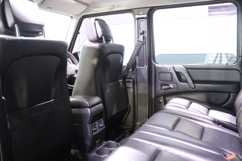 メルセデスベンツ Gクラス G350d ﾗｸﾞｼﾞｭｱﾘｰPKG　黒革 ｻﾝﾙｰﾌ 7ｲﾝﾁﾜｲﾄﾞﾅﾋﾞ ﾌﾙｾｸﾞTV harman/kardonｻｳﾝﾄﾞ ｱｸﾃｨﾌﾞｸﾙｺﾝ ﾌﾞﾗｲﾝﾄﾞｽﾎﾟｯﾄｱｼｽﾄ ﾊﾞｯｸｶﾒﾗ 前後席ｼｰﾄﾋｰﾀｰ 21ｲﾝﾁｴﾃﾞｴｨｼｮﾝ463ﾃﾞｻﾞｲﾝｱﾙﾐﾎｲｰﾙ　2年保証