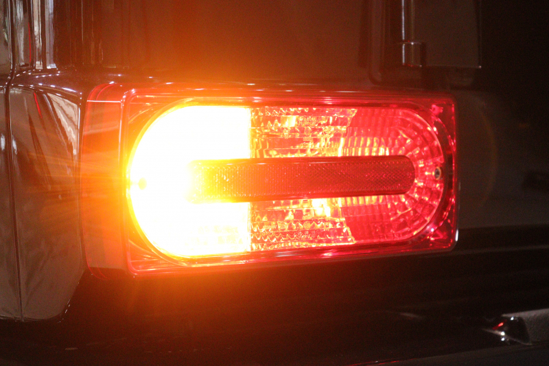 メルセデスベンツ Gクラス G350d ﾗｸﾞｼﾞｭｱﾘｰPKG　黒革 ｻﾝﾙｰﾌ 7ｲﾝﾁﾜｲﾄﾞﾅﾋﾞ ﾌﾙｾｸﾞTV harman/kardonｻｳﾝﾄﾞ ｱｸﾃｨﾌﾞｸﾙｺﾝ ﾌﾞﾗｲﾝﾄﾞｽﾎﾟｯﾄｱｼｽﾄ ﾊﾞｯｸｶﾒﾗ 前後席ｼｰﾄﾋｰﾀｰ 21ｲﾝﾁｴﾃﾞｴｨｼｮﾝ463ﾃﾞｻﾞｲﾝｱﾙﾐﾎｲｰﾙ　2年保証