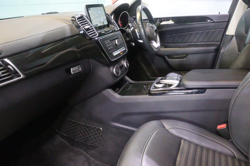 メルセデスベンツ GLE GLE350d 4MATIC ｽﾎﾟｰﾂ ﾚｰﾀﾞｰSP　黒ﾅｯﾊﾟ革 全席ｼｰﾄﾋｰﾀｰ ﾊﾟﾉﾗﾏｻﾝﾙｰﾌ 8ｲﾝﾁﾜｲﾄﾞﾅﾋﾞ ﾌﾙｾｸﾞTV harman/kardonｻｳﾝﾄﾞ CarPlay 360ｶﾒﾗ LEDﾍｯﾄﾞﾗｲﾄ 自動ﾘｱｹﾞｰﾄ AMGｴｱﾛ&20ｲﾝﾁｱﾙﾐ　2年保証