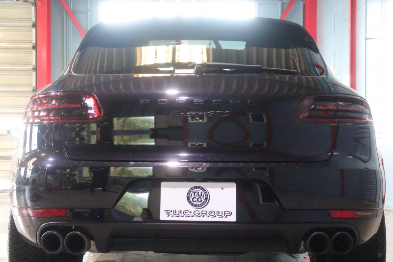 ポルシェ マカン GTS ｽﾎﾟｰﾂｸﾛﾉP GTSｲﾝﾃﾘｱP　MY18 PASM 黒本革 ﾊﾟﾉﾗﾏｻﾝﾙｰﾌ PCMﾅﾋﾞ CarPlay BOSEｻｳﾝﾄﾞ PDLS付ｷｾﾉﾝﾍｯﾄﾞﾗｲﾄ ｽﾎﾟｰﾂｴｸﾞｿﾞｰｽﾄ ｴﾝﾄﾘｰﾄﾞﾗｲﾌﾞ 20ｲﾝﾁRSｽﾊﾟｲﾀﾞｰAW　2年保証