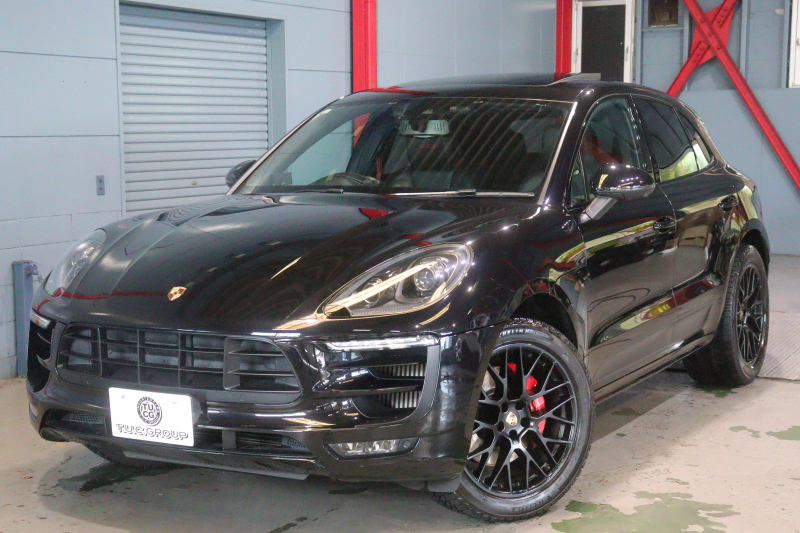 ポルシェ マカン GTS ｽﾎﾟｰﾂｸﾛﾉP GTSｲﾝﾃﾘｱP　MY18 PASM 黒本革 ﾊﾟﾉﾗﾏｻﾝﾙｰﾌ PCMﾅﾋﾞ CarPlay BOSEｻｳﾝﾄﾞ PDLS付ｷｾﾉﾝﾍｯﾄﾞﾗｲﾄ ｽﾎﾟｰﾂｴｸﾞｿﾞｰｽﾄ ｴﾝﾄﾘｰﾄﾞﾗｲﾌﾞ 20ｲﾝﾁRSｽﾊﾟｲﾀﾞｰAW　2年保証