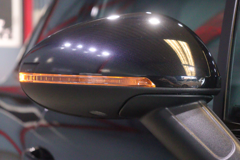 ポルシェ マカン GTS ｽﾎﾟｰﾂｸﾛﾉP GTSｲﾝﾃﾘｱP　MY18 PASM 黒本革 ﾊﾟﾉﾗﾏｻﾝﾙｰﾌ PCMﾅﾋﾞ CarPlay BOSEｻｳﾝﾄﾞ PDLS付ｷｾﾉﾝﾍｯﾄﾞﾗｲﾄ ｽﾎﾟｰﾂｴｸﾞｿﾞｰｽﾄ ｴﾝﾄﾘｰﾄﾞﾗｲﾌﾞ 20ｲﾝﾁRSｽﾊﾟｲﾀﾞｰAW　2年保証