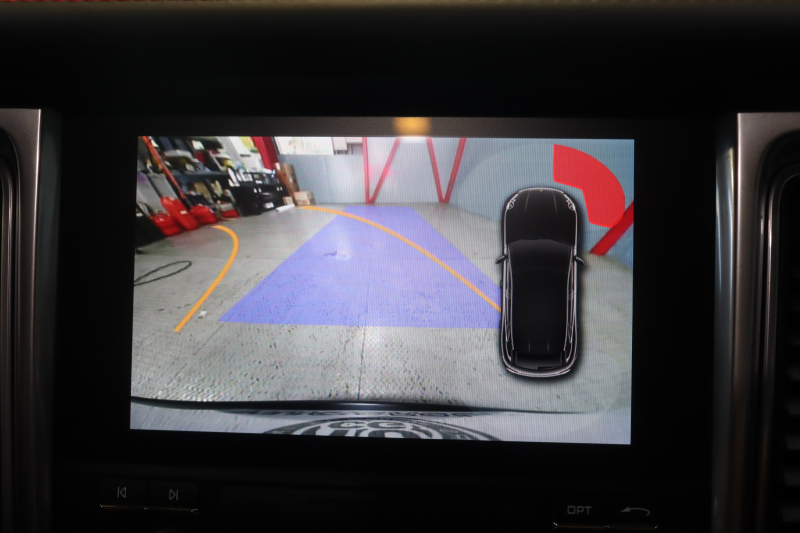 ポルシェ マカン GTS ｽﾎﾟｰﾂｸﾛﾉP GTSｲﾝﾃﾘｱP　MY18 PASM 黒本革 ﾊﾟﾉﾗﾏｻﾝﾙｰﾌ PCMﾅﾋﾞ CarPlay BOSEｻｳﾝﾄﾞ PDLS付ｷｾﾉﾝﾍｯﾄﾞﾗｲﾄ ｽﾎﾟｰﾂｴｸﾞｿﾞｰｽﾄ ｴﾝﾄﾘｰﾄﾞﾗｲﾌﾞ 20ｲﾝﾁRSｽﾊﾟｲﾀﾞｰAW　2年保証