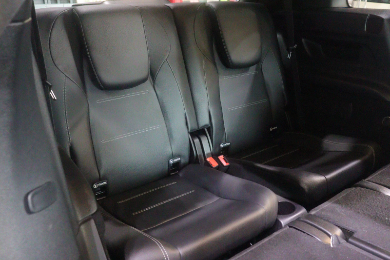 メルセデスベンツ GLB GLB250 4MATIC ｽﾎﾟｰﾂ ﾅｲﾄPKG ﾚｰﾀﾞｰSP　黒本革 10.25ｲﾝﾁﾜｲﾄﾞﾅﾋﾞ&ｺｸﾋﾟｯﾄﾃﾞｨｽﾌﾟﾚｲ 360ｶﾒﾗ ｱｸﾃｨﾌﾞｸﾙｺﾝ ﾚｰﾝｷｰﾌﾟ ﾚｰﾝﾁｪﾝｼﾞ ﾏﾙﾁﾋﾞｰﾑLED 専用ｴｱﾛ&20ｲﾝﾁｱﾙﾐ 　2年保証