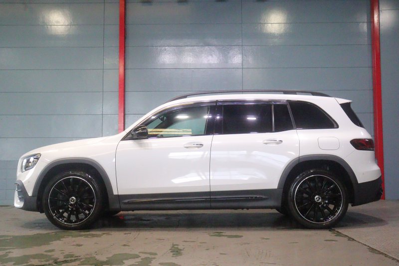 メルセデスベンツ GLB GLB250 4MATIC ｽﾎﾟｰﾂ ﾅｲﾄPKG ﾚｰﾀﾞｰSP　黒本革 10.25ｲﾝﾁﾜｲﾄﾞﾅﾋﾞ&ｺｸﾋﾟｯﾄﾃﾞｨｽﾌﾟﾚｲ 360ｶﾒﾗ ｱｸﾃｨﾌﾞｸﾙｺﾝ ﾚｰﾝｷｰﾌﾟ ﾚｰﾝﾁｪﾝｼﾞ ﾏﾙﾁﾋﾞｰﾑLED 専用ｴｱﾛ&20ｲﾝﾁｱﾙﾐ 　2年保証