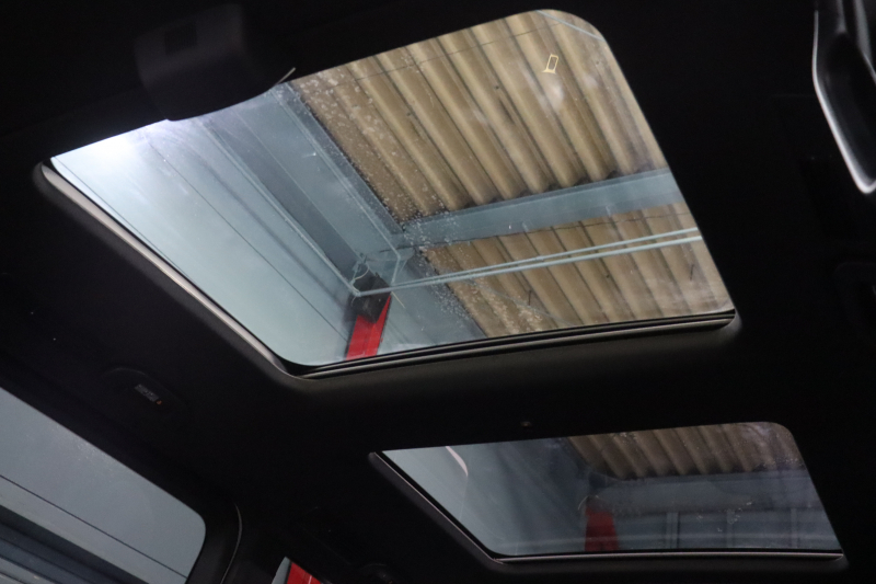 メルセデスベンツ Vクラス V220d ｱﾊﾞﾝｷﾞｬﾙﾄﾞ ﾛﾝｸﾞ AMGﾗｲﾝ ﾚｰﾀﾞｰSP　後期 黒本革 ﾊﾟﾉﾗﾏｻﾝﾙｰﾌ 10.25ｲﾝﾁﾜｲﾄﾞﾅﾋﾞ Burmesterｻｳﾝﾄﾞ 360ｶﾒﾗ ｱｸﾃｨﾌﾞｸﾙｺﾝ ﾚｰﾝｷｰﾌﾟ ｼｰﾄﾋｰﾀｰ AMGｴｱﾛ&19ｲﾝﾁｱﾙﾐﾎｲｰﾙ　2年保証