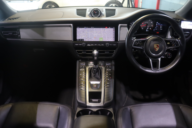 ポルシェ マカン S ｽﾎﾟｰﾂｸﾛﾉPKG　後期 PASM ｴﾝﾄﾘｰﾄﾞﾗｲﾌﾞ 黒本革ｼｰﾄ ﾊﾟﾉﾗﾏｻﾝﾙｰﾌ MC後PCMﾅﾋﾞ CarPlay ｱｸﾃｨﾌﾞｸﾙｺﾝ ﾚｰﾝﾁｪﾝｼﾞ LEDﾍｯﾄﾞﾗｲﾄ 360ｶﾒﾗ ﾌﾙｾｸﾞTV 21ｲﾝﾁｽﾎﾟｰﾂｸﾗｼｯｸﾎｲｰﾙ ｽﾎﾟｰﾂﾃｰﾙﾊﾟｲﾌﾟ　2年保証