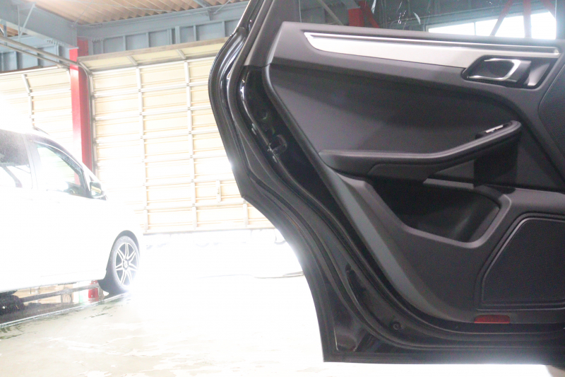 ポルシェ マカン S ｽﾎﾟｰﾂｸﾛﾉPKG　後期 PASM ｴﾝﾄﾘｰﾄﾞﾗｲﾌﾞ 黒本革ｼｰﾄ ﾊﾟﾉﾗﾏｻﾝﾙｰﾌ MC後PCMﾅﾋﾞ CarPlay ｱｸﾃｨﾌﾞｸﾙｺﾝ ﾚｰﾝﾁｪﾝｼﾞ LEDﾍｯﾄﾞﾗｲﾄ 360ｶﾒﾗ ﾌﾙｾｸﾞTV 21ｲﾝﾁｽﾎﾟｰﾂｸﾗｼｯｸﾎｲｰﾙ ｽﾎﾟｰﾂﾃｰﾙﾊﾟｲﾌﾟ　2年保証