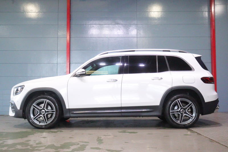 メルセデスベンツ GLB GLB200d AMGﾚｻﾞｰｴｸｽｸﾙｰｼﾌﾞ&ｱﾄﾞﾊﾞﾝｽﾄﾞP ﾚｰﾀﾞｰSP　本革(灰/黒) ﾊﾟﾉﾗﾏｻﾝﾙｰﾌ 10.25ｲﾝﾁﾜｲﾄﾞﾅﾋﾞ&ｺｸﾋﾟｯﾄﾃﾞｨｽﾌﾟﾚｲ ｱﾄﾞﾊﾞﾝｽﾄﾞｻｳﾝﾄﾞ ﾏﾙﾁﾋﾞｰﾑLED 360ｶﾒﾗ ﾏﾙﾁｶﾗｰｱﾝﾋﾞｴﾝﾄﾗｲﾄ(64色) AMGｴｱﾛ&19ｲﾝﾁAW　2年保証