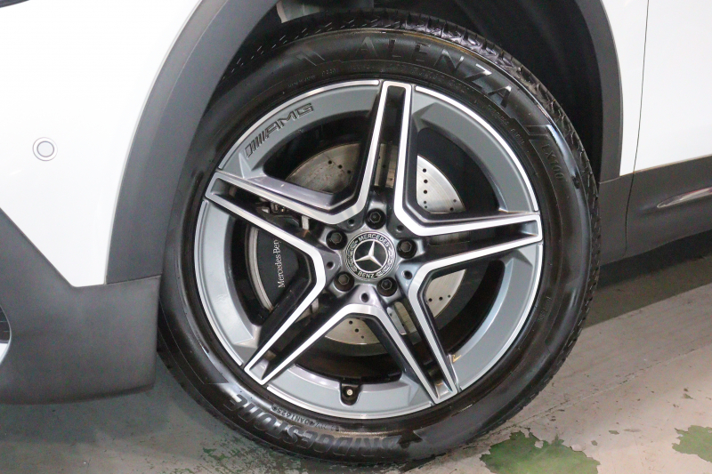 メルセデスベンツ GLB GLB200d AMGﾚｻﾞｰｴｸｽｸﾙｰｼﾌﾞ&ｱﾄﾞﾊﾞﾝｽﾄﾞP ﾚｰﾀﾞｰSP　本革(灰/黒) ﾊﾟﾉﾗﾏｻﾝﾙｰﾌ 10.25ｲﾝﾁﾜｲﾄﾞﾅﾋﾞ&ｺｸﾋﾟｯﾄﾃﾞｨｽﾌﾟﾚｲ ｱﾄﾞﾊﾞﾝｽﾄﾞｻｳﾝﾄﾞ ﾏﾙﾁﾋﾞｰﾑLED 360ｶﾒﾗ ﾏﾙﾁｶﾗｰｱﾝﾋﾞｴﾝﾄﾗｲﾄ(64色) AMGｴｱﾛ&19ｲﾝﾁAW　2年保証