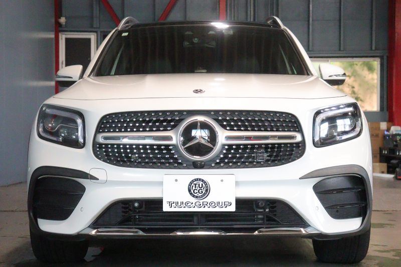 メルセデスベンツ GLB GLB200d AMGﾚｻﾞｰｴｸｽｸﾙｰｼﾌﾞ&ｱﾄﾞﾊﾞﾝｽﾄﾞP ﾚｰﾀﾞｰSP　本革(灰/黒) ﾊﾟﾉﾗﾏｻﾝﾙｰﾌ 10.25ｲﾝﾁﾜｲﾄﾞﾅﾋﾞ&ｺｸﾋﾟｯﾄﾃﾞｨｽﾌﾟﾚｲ ｱﾄﾞﾊﾞﾝｽﾄﾞｻｳﾝﾄﾞ ﾏﾙﾁﾋﾞｰﾑLED 360ｶﾒﾗ ﾏﾙﾁｶﾗｰｱﾝﾋﾞｴﾝﾄﾗｲﾄ(64色) AMGｴｱﾛ&19ｲﾝﾁAW　2年保証