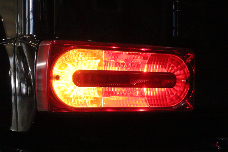 メルセデスベンツ Gクラス G350ﾌﾞﾙｰﾃｯｸ ﾗｸﾞｼﾞｭｱﾘｰP　茶革 ｻﾝﾙｰﾌ 7ｲﾝﾁﾜｲﾄﾞﾅﾋﾞ ﾌﾙｾｸﾞTV harman/kardonｻｳﾝﾄﾞ ｱｸﾃｨﾌﾞｸﾙｺﾝ ﾌﾞﾗｲﾝﾄﾞｽﾎﾟｯﾄｱｼｽﾄ ﾊﾞｯｸｶﾒﾗ 前後席ｼｰﾄﾋｰﾀｰ ｵｰﾊﾞｰﾌｪﾝﾀﾞｰ G65ﾃﾞｻﾞｲﾝ20ｲﾝﾁｱﾙﾐﾎｲｰﾙ　2年保証