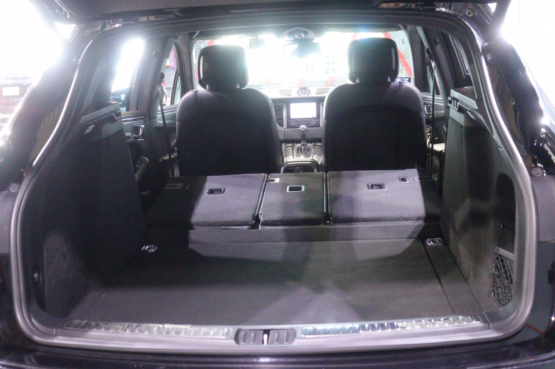 ポルシェ マカン ｽﾎﾟｰﾂｸﾛﾉP　PASM ｱﾙｶﾝﾀｰﾗｺﾝﾋﾞｼｰﾄ(ﾌﾞﾗｯｸ) 8way電動ｼｰﾄ ｼｰﾄﾋｰﾀｰ PCMﾅﾋﾞ CarPlay ﾚｰﾝﾃﾞｨﾊﾟｰﾁｬｳｫｰﾆﾝｸﾞ ｷｾﾉﾝﾗｲﾄ ﾊﾞｯｸ&ｻｲﾄﾞｶﾒﾗ SPORT+ﾓｰﾄﾞ 19ｲﾝﾁﾏｶﾝﾀｰﾎﾞｱﾙﾐﾎｲｰﾙ　2年保証