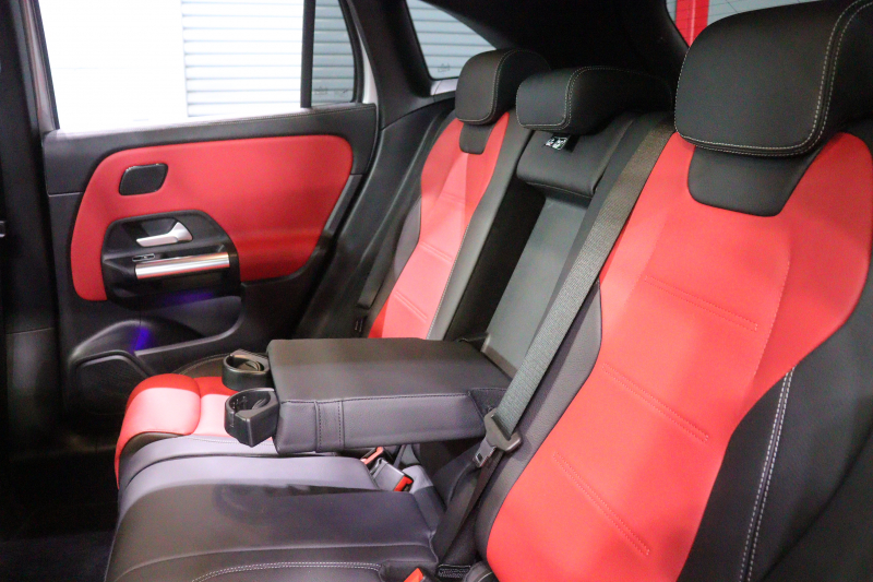 メルセデスベンツ GLA GLA200d 4MATIC AMGﾗｲﾝ AMGﾚｻﾞｰｴｸｽｸﾙｰｼﾌﾞ&ｱﾄﾞﾊﾞﾝｽﾄﾞ&ﾅﾋﾞｹﾞｰｼｮﾝPKG ﾚｰﾀﾞｰSP　黒/赤本革 ﾊﾟﾉﾗﾏｻﾝﾙｰﾌ 10.25ｲﾝﾁﾜｲﾄﾞﾅﾋﾞ ﾌﾙｾｸﾞTV ACC ｱﾄﾞﾊﾞﾝｽﾄﾞｻｳﾝﾄﾞ ｷｰﾚｽｺﾞｰ 360ｶﾒﾗ ﾏﾙﾁﾋﾞｰﾑLED AMGｴｱﾛ&19AW　2年保証