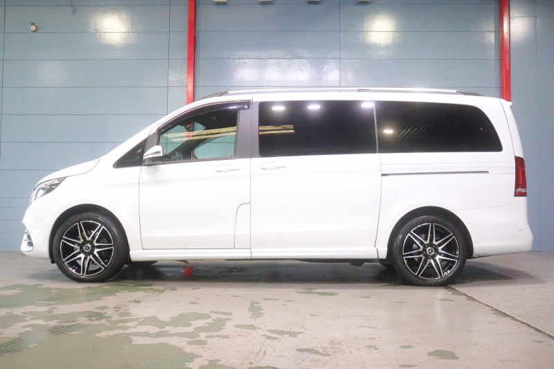 メルセデスベンツ Vクラス V220d ｱﾊﾞﾝｷﾞｬﾙﾄﾞ ﾛﾝｸﾞ AMGﾗｲﾝ ｴｸｽｸﾙｰｼﾌﾞｼｰﾄP ﾚｰﾀﾞｰSP　1ｵｰﾅｰ 後期 黒本革 2列目ｴｸｽｸﾙｰｼﾌﾞｼｰﾄ ｼｰﾄﾋｰﾀｰ ﾍﾞﾝﾁﾚｰﾀｰ ﾘﾗｸｾﾞｰｼｮﾝ ﾊﾟﾉﾗﾏｻﾝﾙｰﾌ 10.25ｲﾝﾁﾜｲﾄﾞﾅﾋﾞ Burmester 360ｶﾒﾗ AMGｴｱﾛ&19ｲﾝﾁAW 9速AT　2年保証