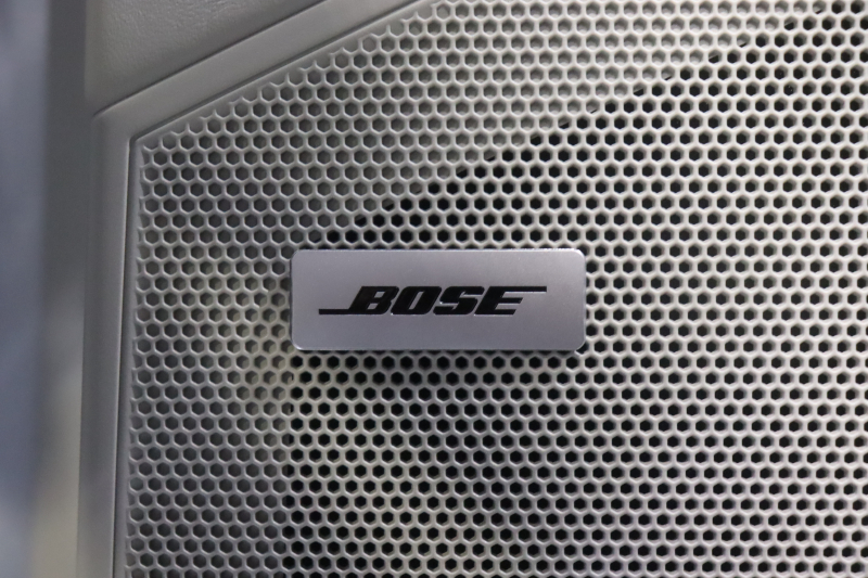 ポルシェ カイエン ｽﾎﾟｰﾂｸﾛﾉP　ﾂｰﾄﾝﾚｻﾞｰ(ｸﾞﾗﾌｧｲﾄﾌﾞﾙｰ/ｸﾚﾖﾝ) 18way電動ｼｰﾄ ﾊﾟﾉﾗﾏｻﾝﾙｰﾌ PCMﾅﾋﾞ CarPlay BOSEｻｳﾝﾄﾞ ｿﾌﾄｸﾛｰｽﾞﾄﾞｱ PDLS付きLED ACC ﾚｰﾝﾁｪﾝｼﾞ ｽﾃｱﾘﾝｸﾞﾋｰﾀｰ ｱﾝﾋﾞｴﾝﾄﾗｲﾄ 21ｲﾝﾁｶｲｴﾝｴｸｽｸﾙｰｼﾌﾞｱﾙﾐ　2年保証