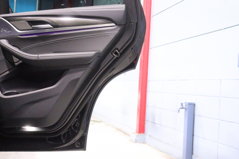 BMW X3 M ｺﾝﾍﾟﾃｨｼｮﾝ　ﾄﾞﾗｲﾋﾞﾝｸﾞｱｼｽﾄﾌﾟﾗｽ ACC Mｽﾎﾟｰﾂｼｰﾄ(ｴｸｽﾃﾝﾄﾞﾚｻﾞｰﾒﾘﾉ/ｱﾙｶﾝﾀﾗｺﾝﾋﾞ) 第6世代iDriveﾅﾋﾞ harman/kardonｻｳﾝﾄﾞ ﾍｯﾄﾞｱｯﾌﾟD ｱﾀﾞﾌﾟﾃｨﾌﾞLED Mｽﾎﾟｰﾂｴｷｿﾞｰｽﾄ 専用ｴｸｽﾃﾘｱ 21ｲﾝﾁAW 　2年保証