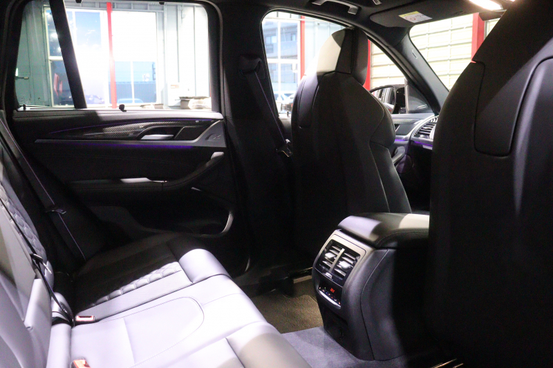 BMW X3 M ｺﾝﾍﾟﾃｨｼｮﾝ　ﾄﾞﾗｲﾋﾞﾝｸﾞｱｼｽﾄﾌﾟﾗｽ ACC Mｽﾎﾟｰﾂｼｰﾄ(ｴｸｽﾃﾝﾄﾞﾚｻﾞｰﾒﾘﾉ/ｱﾙｶﾝﾀﾗｺﾝﾋﾞ) 第6世代iDriveﾅﾋﾞ harman/kardonｻｳﾝﾄﾞ ﾍｯﾄﾞｱｯﾌﾟD ｱﾀﾞﾌﾟﾃｨﾌﾞLED Mｽﾎﾟｰﾂｴｷｿﾞｰｽﾄ 専用ｴｸｽﾃﾘｱ 21ｲﾝﾁAW 　2年保証