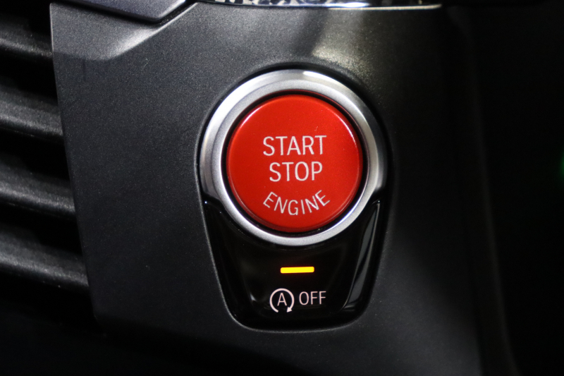 BMW X3 M ｺﾝﾍﾟﾃｨｼｮﾝ　ﾄﾞﾗｲﾋﾞﾝｸﾞｱｼｽﾄﾌﾟﾗｽ ACC Mｽﾎﾟｰﾂｼｰﾄ(ｴｸｽﾃﾝﾄﾞﾚｻﾞｰﾒﾘﾉ/ｱﾙｶﾝﾀﾗｺﾝﾋﾞ) 第6世代iDriveﾅﾋﾞ harman/kardonｻｳﾝﾄﾞ ﾍｯﾄﾞｱｯﾌﾟD ｱﾀﾞﾌﾟﾃｨﾌﾞLED Mｽﾎﾟｰﾂｴｷｿﾞｰｽﾄ 専用ｴｸｽﾃﾘｱ 21ｲﾝﾁAW 　2年保証