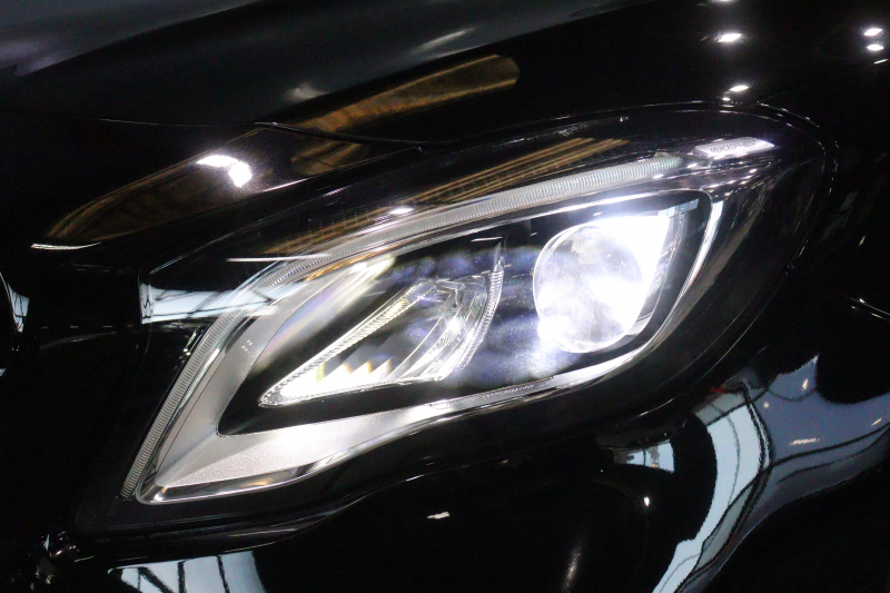 メルセデスベンツ GLA GLA250 4MATIC ﾚｰﾀﾞｰSP　受注生産ﾓﾃﾞﾙ 後期 黒革 ﾊﾟﾉﾗﾏｻﾝﾙｰﾌ 8ｲﾝﾁﾜｲﾄﾞﾅﾋﾞ CarPlay LEDﾍｯﾄﾞﾗｲﾄ ｱｸﾃｨﾌﾞｸﾙｺﾝ ｼｰﾄﾋｰﾀｰ ﾗﾝﾊﾞｰｻﾎﾟｰﾄ ﾒﾓﾘｰﾊﾟﾜｰｼｰﾄ ﾊﾞｯｸｶﾒﾗ 自動ﾘｱｹﾞｰﾄ 専用ｴｸｽﾃﾘｱ&18ｲﾝﾁｱﾙﾐ　2年保証