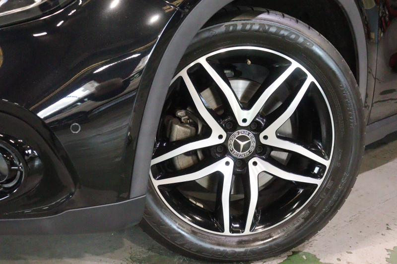 メルセデスベンツ GLA GLA250 4MATIC ﾚｰﾀﾞｰSP　受注生産ﾓﾃﾞﾙ 後期 黒革 ﾊﾟﾉﾗﾏｻﾝﾙｰﾌ 8ｲﾝﾁﾜｲﾄﾞﾅﾋﾞ CarPlay LEDﾍｯﾄﾞﾗｲﾄ ｱｸﾃｨﾌﾞｸﾙｺﾝ ｼｰﾄﾋｰﾀｰ ﾗﾝﾊﾞｰｻﾎﾟｰﾄ ﾒﾓﾘｰﾊﾟﾜｰｼｰﾄ ﾊﾞｯｸｶﾒﾗ 自動ﾘｱｹﾞｰﾄ 専用ｴｸｽﾃﾘｱ&18ｲﾝﾁｱﾙﾐ　2年保証